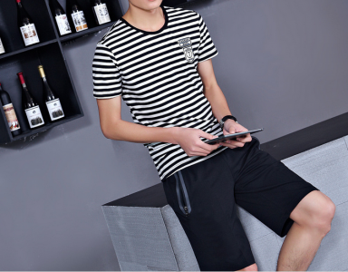 Men's leisure sportswear, striped T-shirt with short sleeve